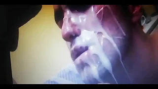 Gay cum&period; En la cara